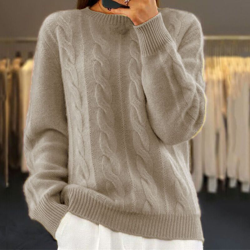 Diana | Cozy Cable Knit